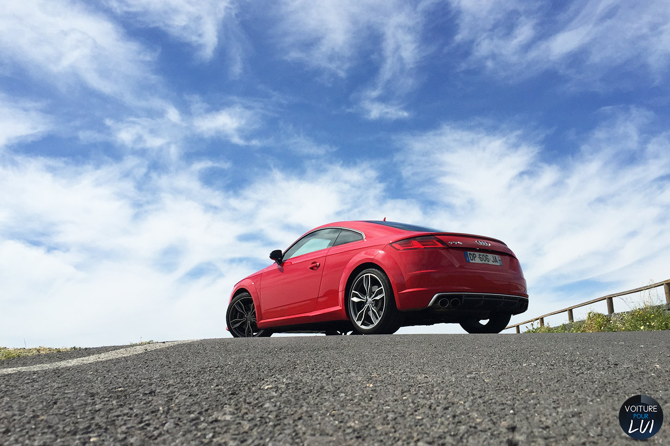 TTS 2015 Quattro Stronic TTS 2015 Quattro Stronic