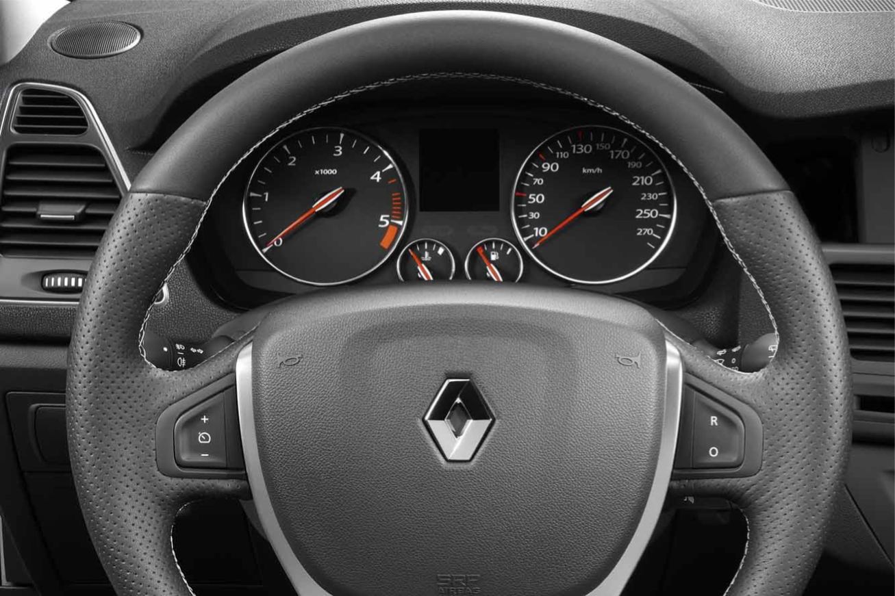 Photos Renault Laguna-3 2010 numero 26 Photos Renault Laguna-3 2010 numero 26