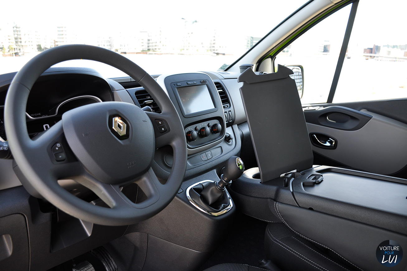 Interieur Trafic 9 Places - renault trafic 9 places 90cv 12000 kms ... Interieur Trafic 9 Places - renault trafic 9 places 90cv 12000 kms ...